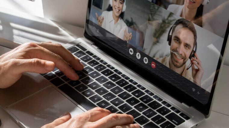 close-up-virtual-classroom-1-e1649275542197